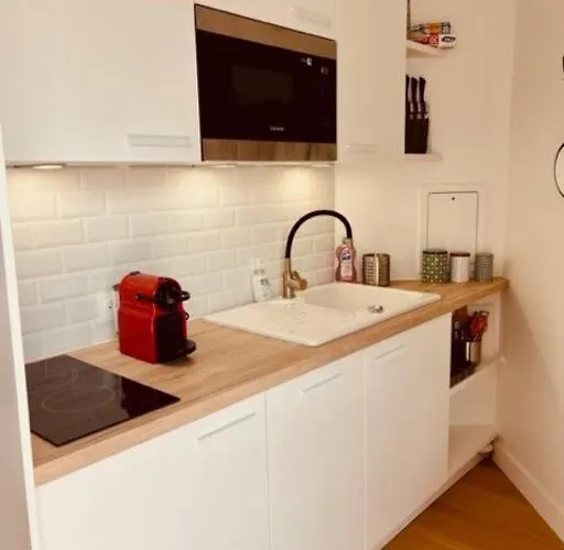 Idealement Situe アパート