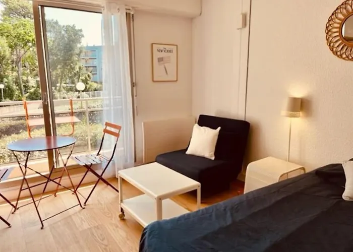 Idealement Situe アパート